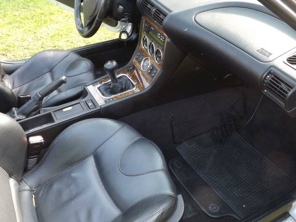 Bild 41/50 von BMW Z3 Cabriolet 3.0 (2000)