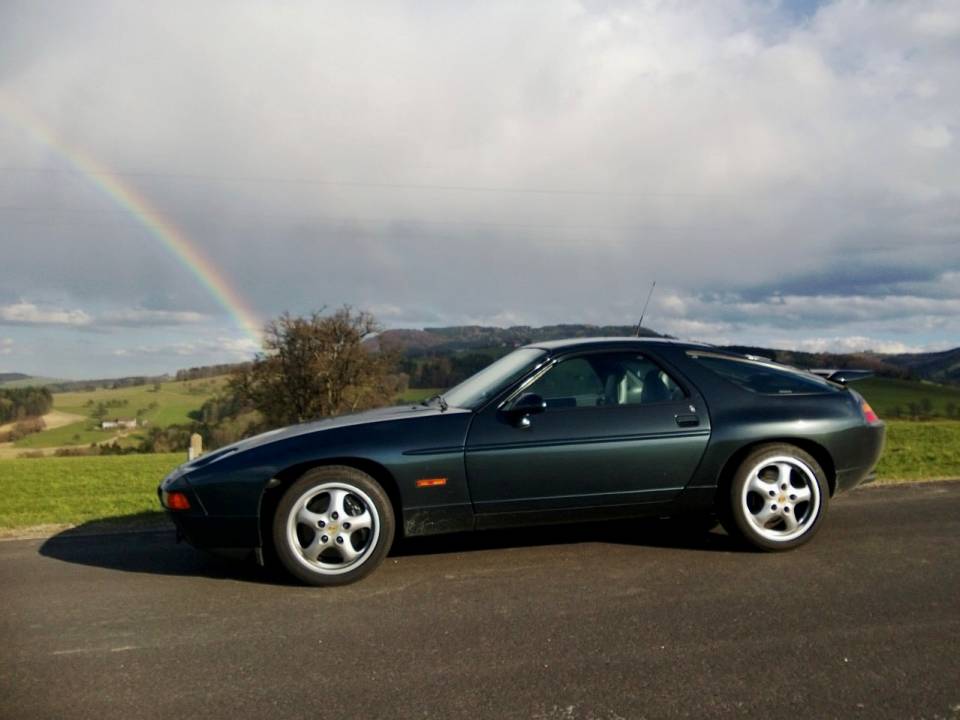 Image 1/4 of Porsche 928 GTS (1994)