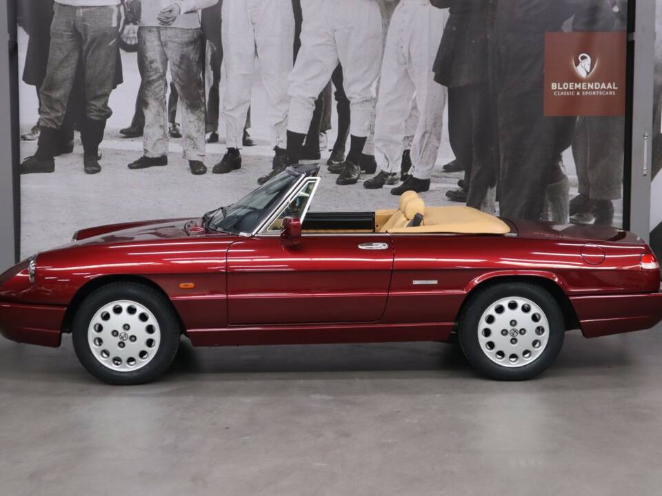 Image 5/58 de Alfa Romeo 2.0 Spider (1992)