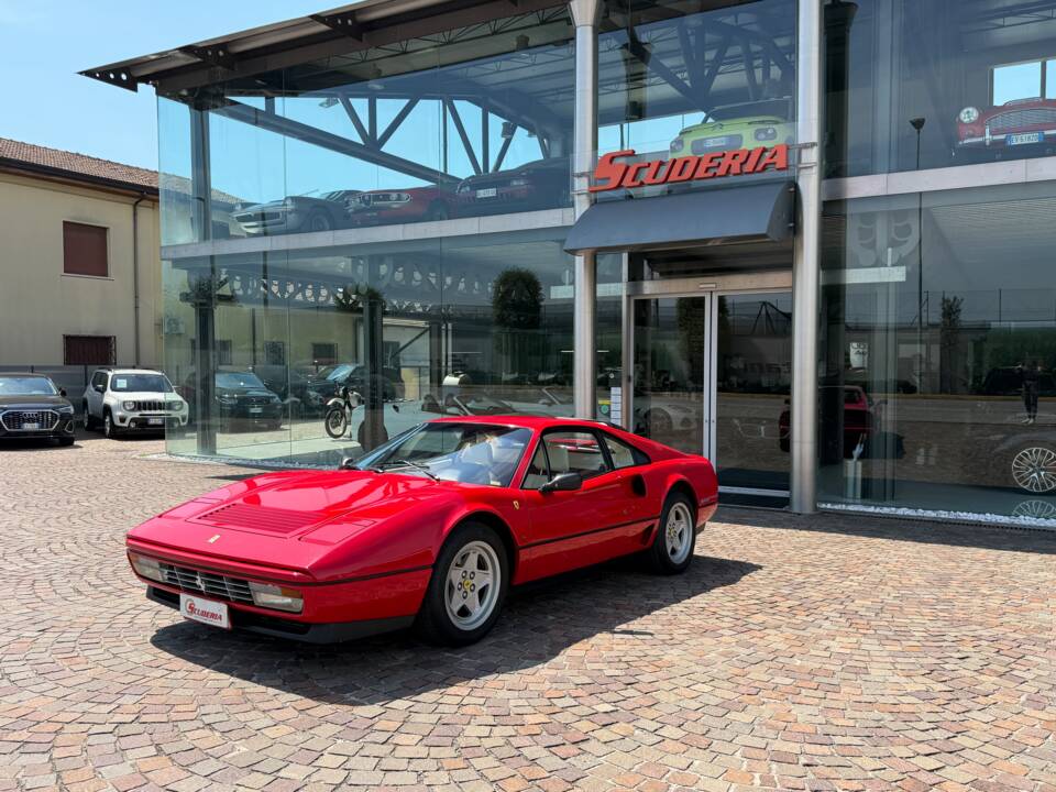 Bild 2/24 von Ferrari 208 GTB Turbo (1987)