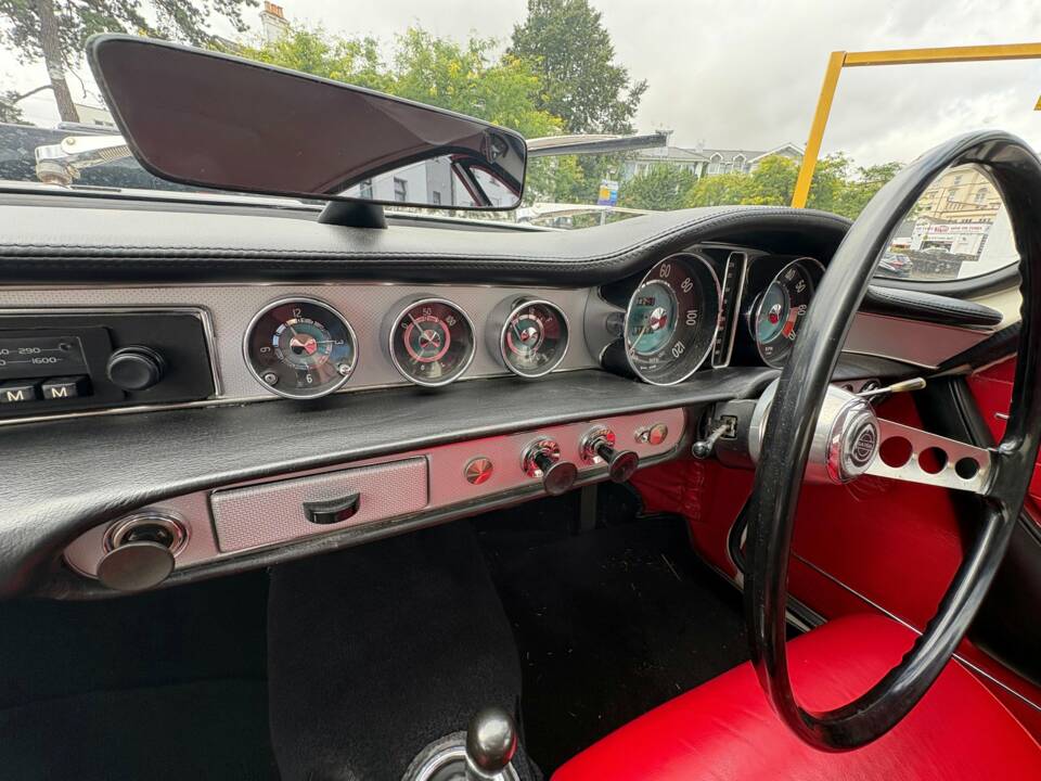 Bild 34/46 von Volvo 1800 S (1967)