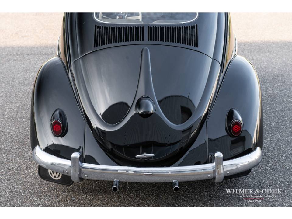 Image 8/24 of Volkswagen Beetle 1200 Standard &quot;Oval&quot; (1954)