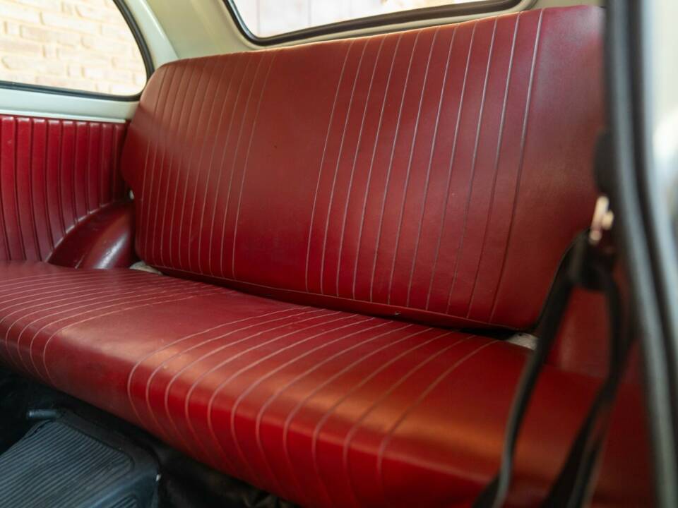 Image 43/50 of Abarth Fiat 595 (1968)