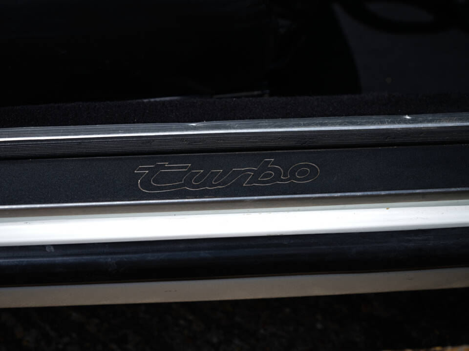 Afbeelding 17/50 van Porsche 911 Turbo 3.3 (1980)