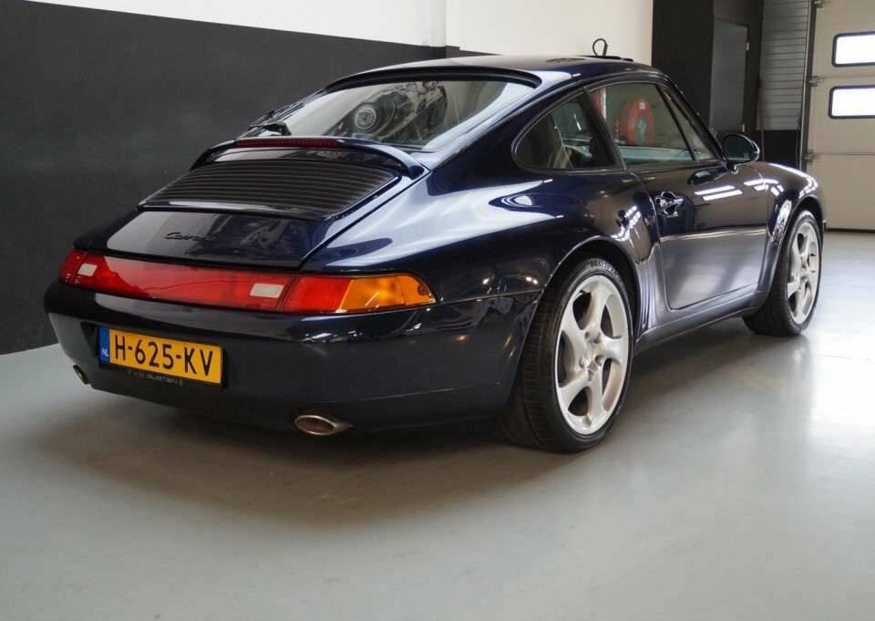 Image 31/50 de Porsche 911 Carrera (1995)