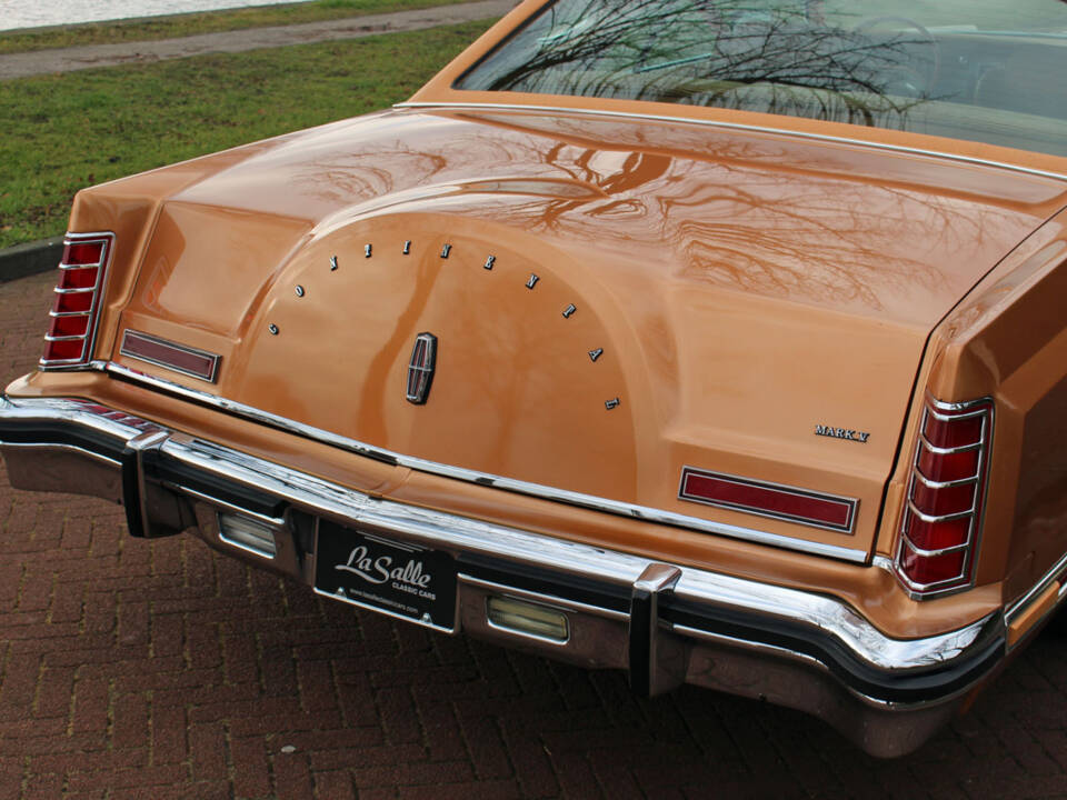 Image 10/25 of Lincoln Continental Mark V (1978)