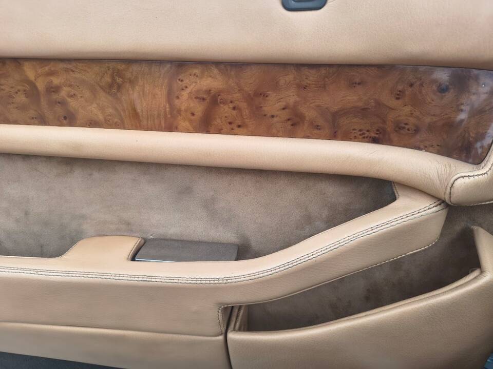 Bild 33/100 von Maserati Biturbo Spyder E (1986)