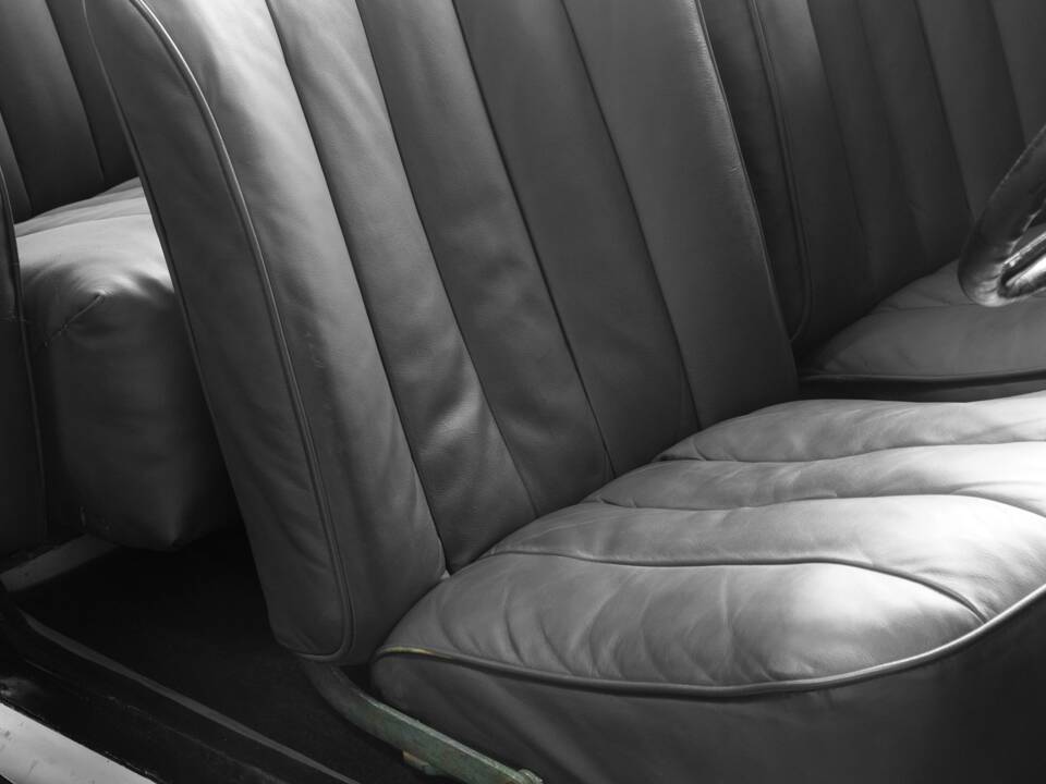 Bild 33/48 von DKW Front Luxus Sport (1937)