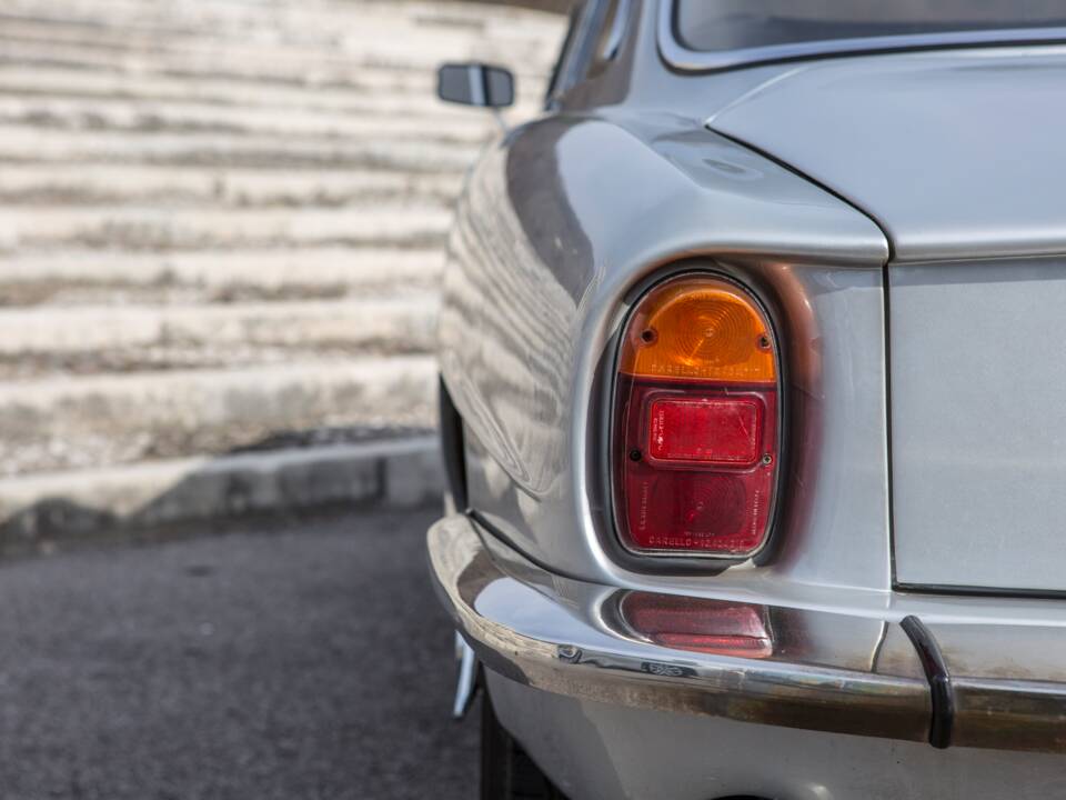 Bild 10/30 von Alfa Romeo 2600 Sprint (1965)