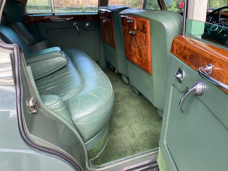 Bild 41/50 von Bentley S 2 (1959)