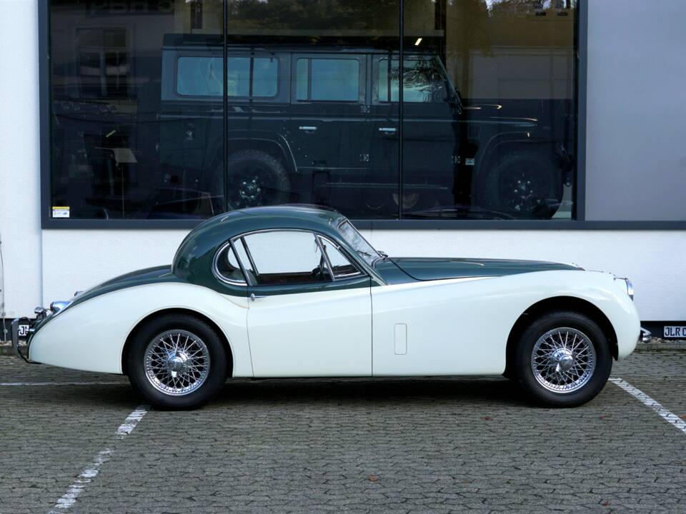 Immagine 3/13 di Jaguar XK 120 FHC (1953)