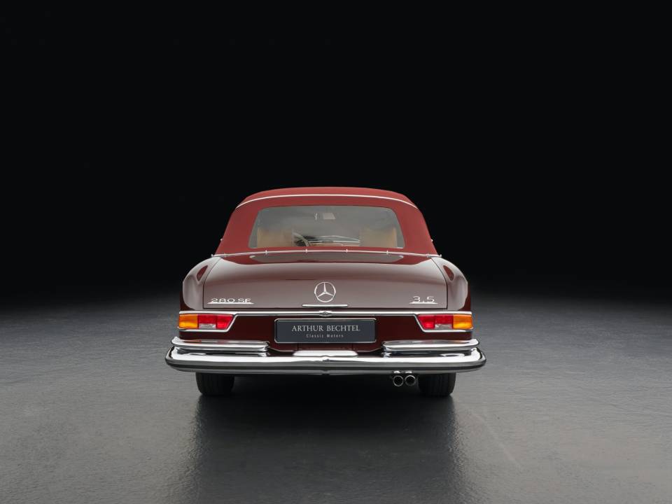 Image 4/11 of Mercedes-Benz 280 SE 3,5 (1971)
