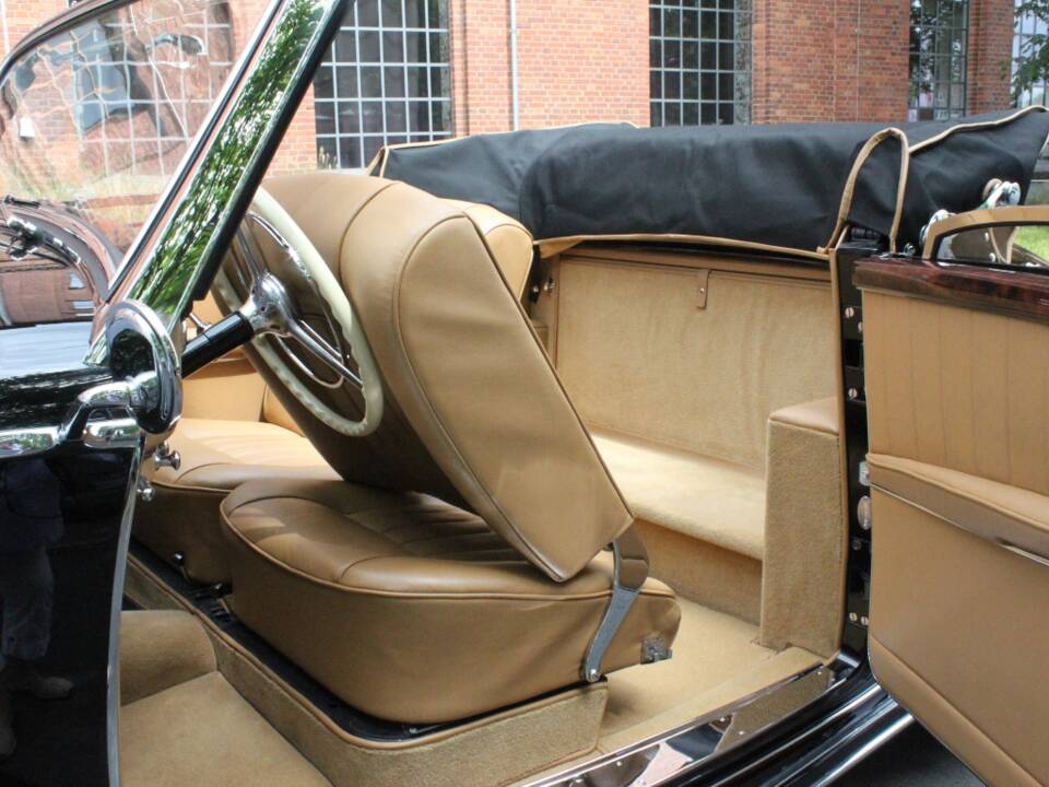 Bild 13/22 von Mercedes-Benz 220 Cabriolet A (1953)