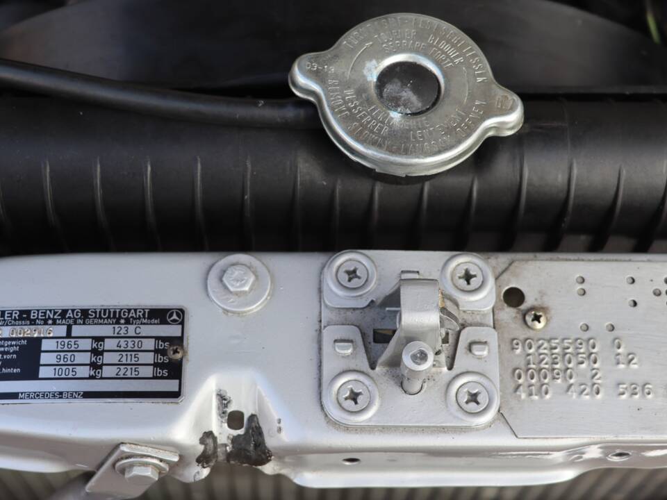 Bild 14/50 von Mercedes-Benz 280 C (1977)