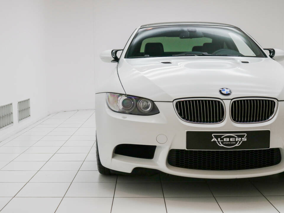 Image 13/19 de BMW M3 (2007)