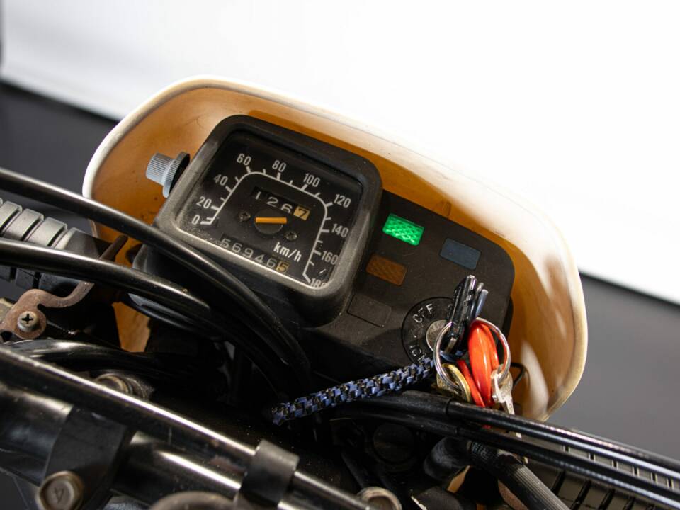 Image 46/50 of Suzuki DR 600 S (1986)