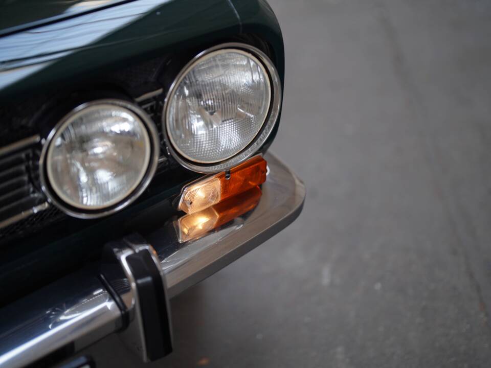 Image 75/83 of Alfa Romeo 1750 Berlina (1970)