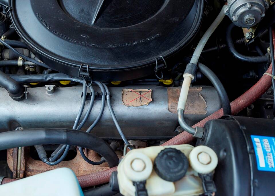 Image 122/188 of Mercedes-Benz 280 SE 3,5 (1971)