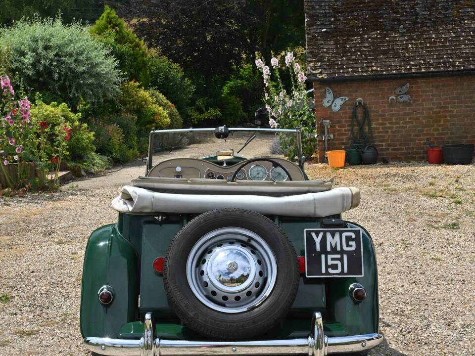 Image 23/50 of MG TD (1953)