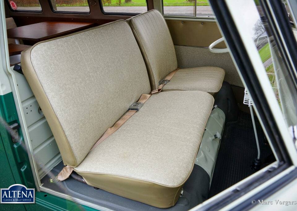 Bild 34/60 von Volkswagen T1 camper (1964)