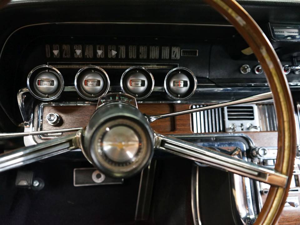 Bild 18/26 von Ford Thunderbird (1964)