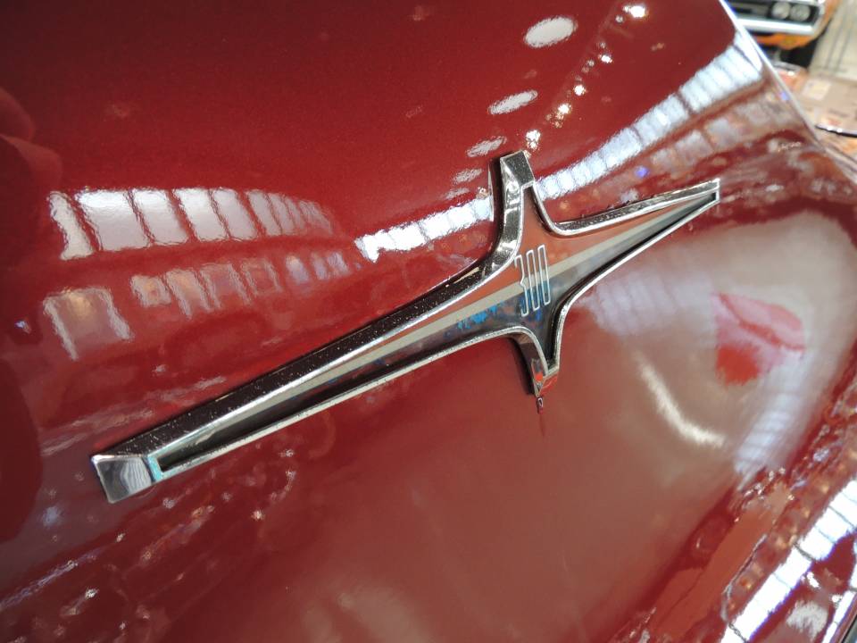 Imagen 10/20 de Chrysler 300 K (1964)