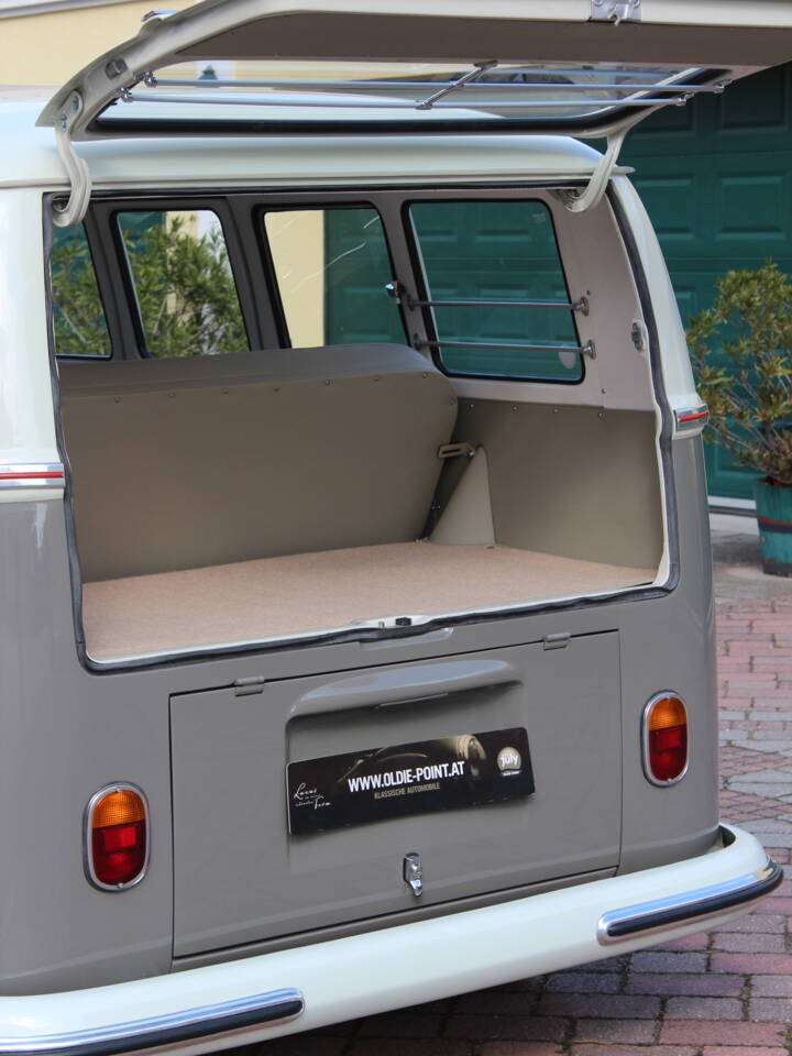 Afbeelding 16/23 van Volkswagen T1 Samba (1963)
