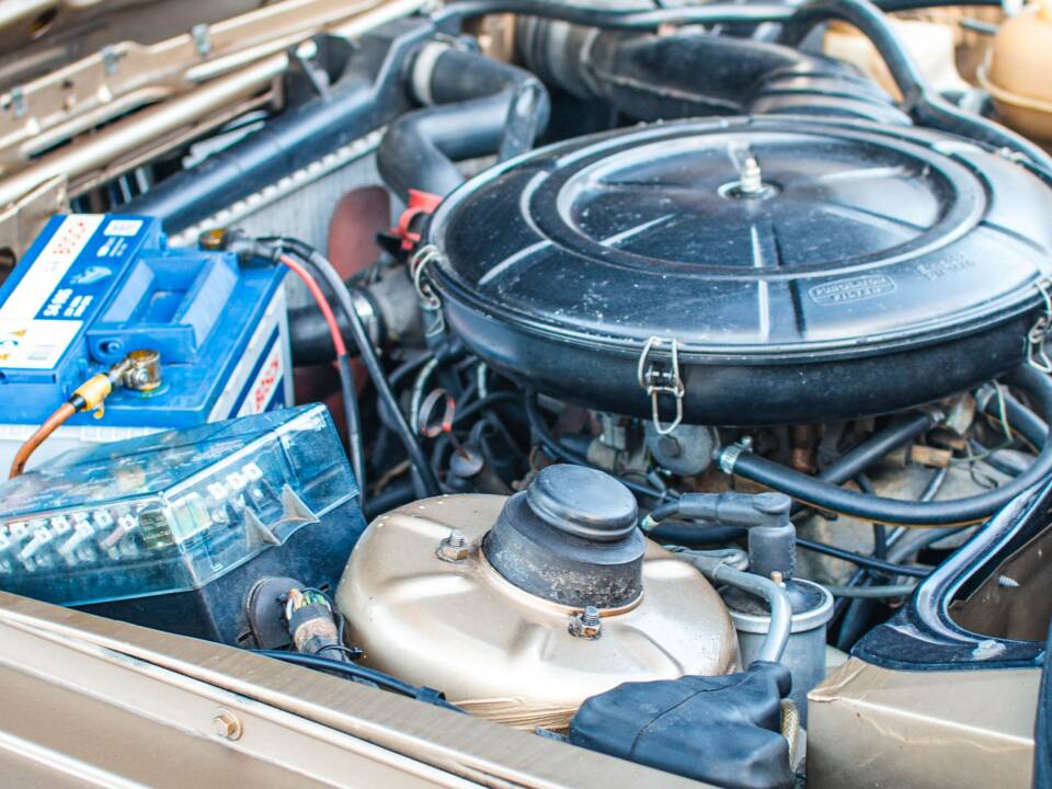 Imagen 7/20 de BMW 320 (1982)