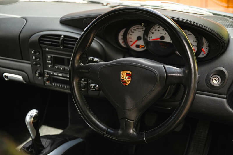 Image 23/36 de Porsche 911 GT3 (2004)