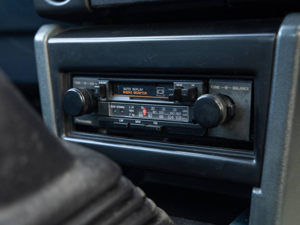 Bild 17/37 von Toyota Corolla GT (1986)