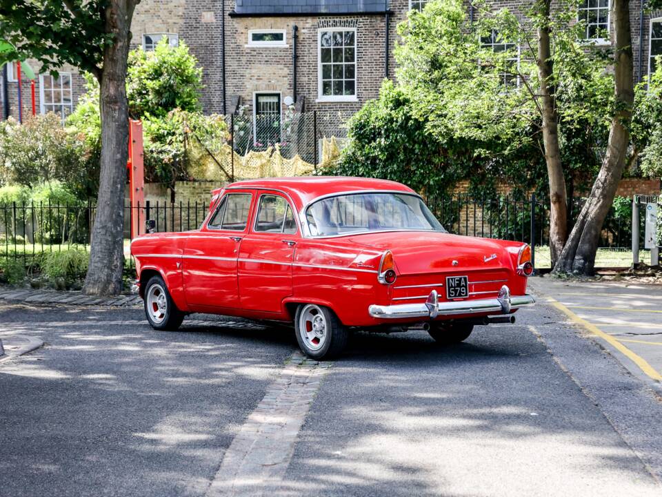 Bild 13/33 von Ford Consul 375 (1961)