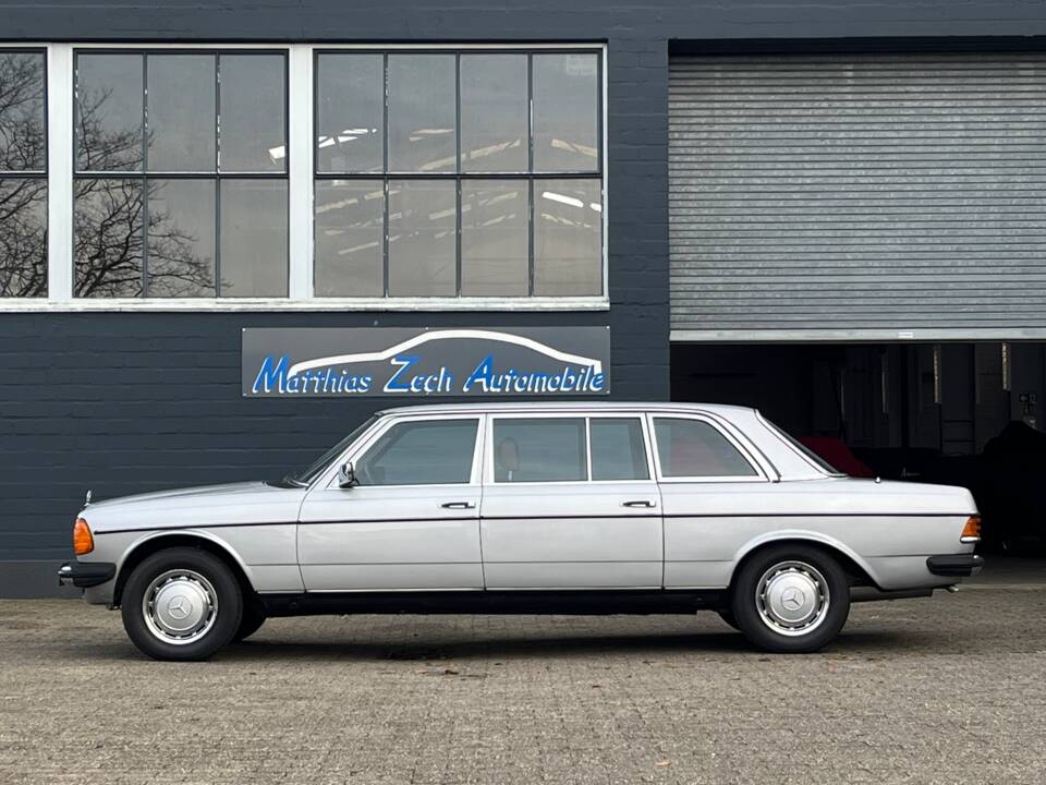 Image 1/51 of Mercedes-Benz 300 D lang (1985)