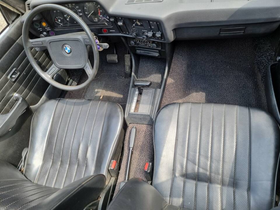 Image 2/8 of BMW 320 Baur TC (1978)