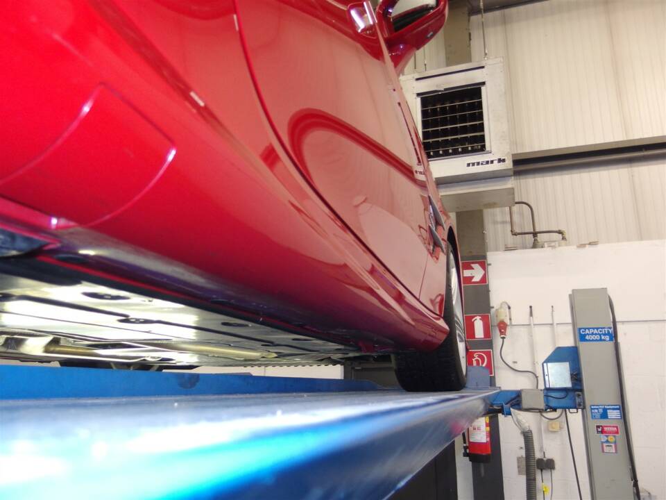 Image 75/99 of Mercedes-Benz SL 63 AMG (2012)