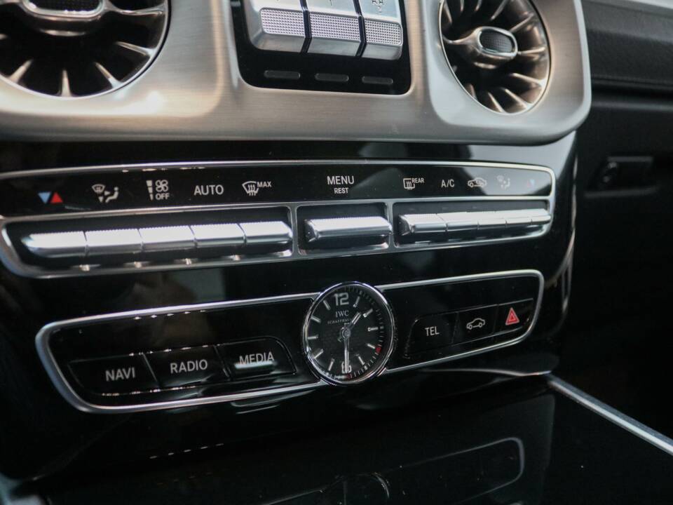 Image 15/25 de Mercedes-Benz G 63 AMG (LWB) (2020)