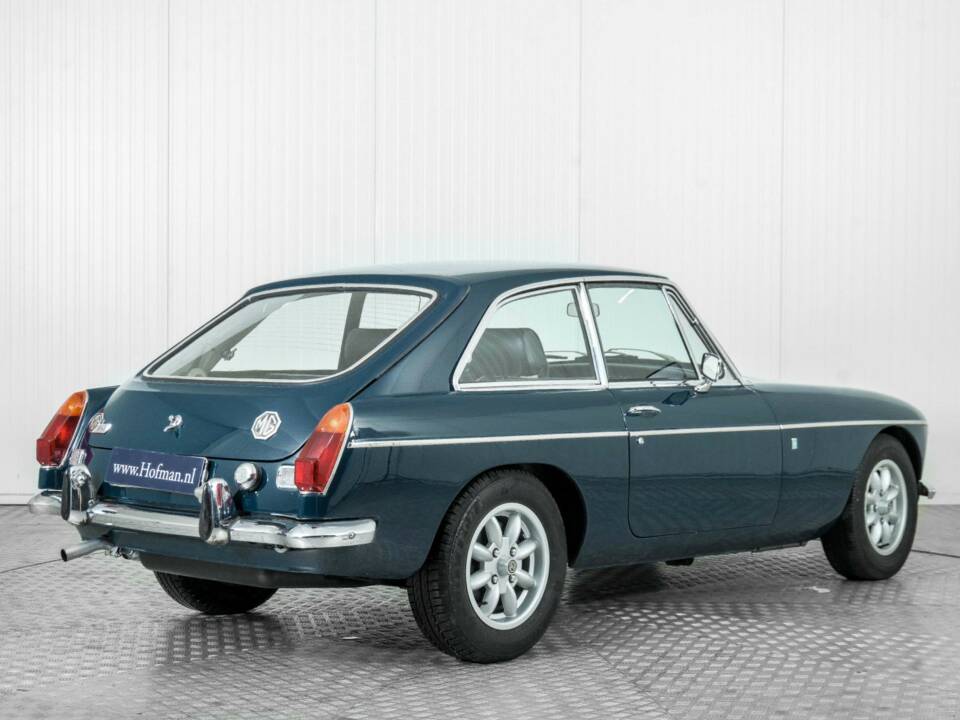 Imagen 2/50 de MG MGB GT (1972)
