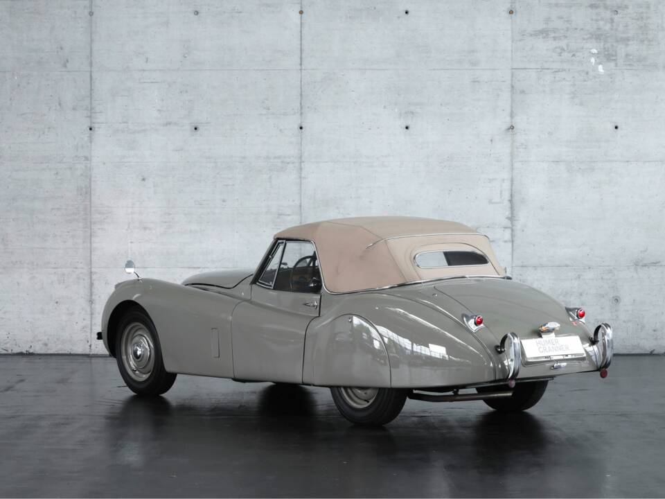 Bild 4/50 von Jaguar XK 120 DHC (1953)