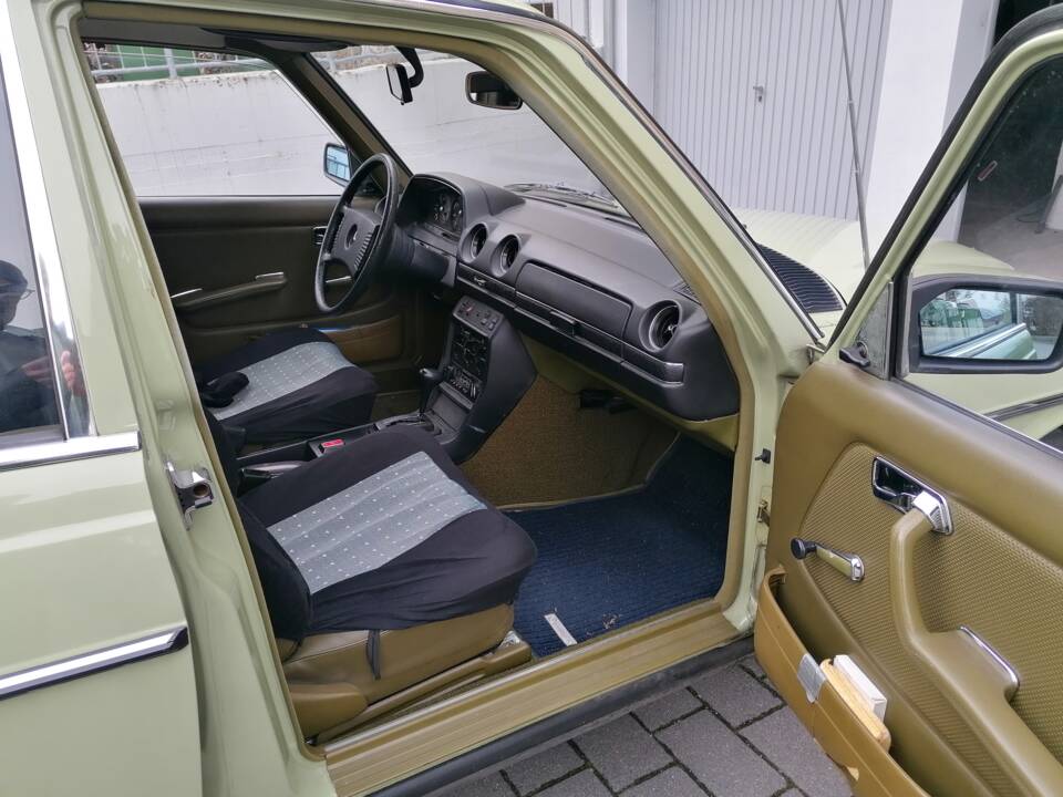 Immagine 41/55 di Mercedes-Benz 300 TD (1979)