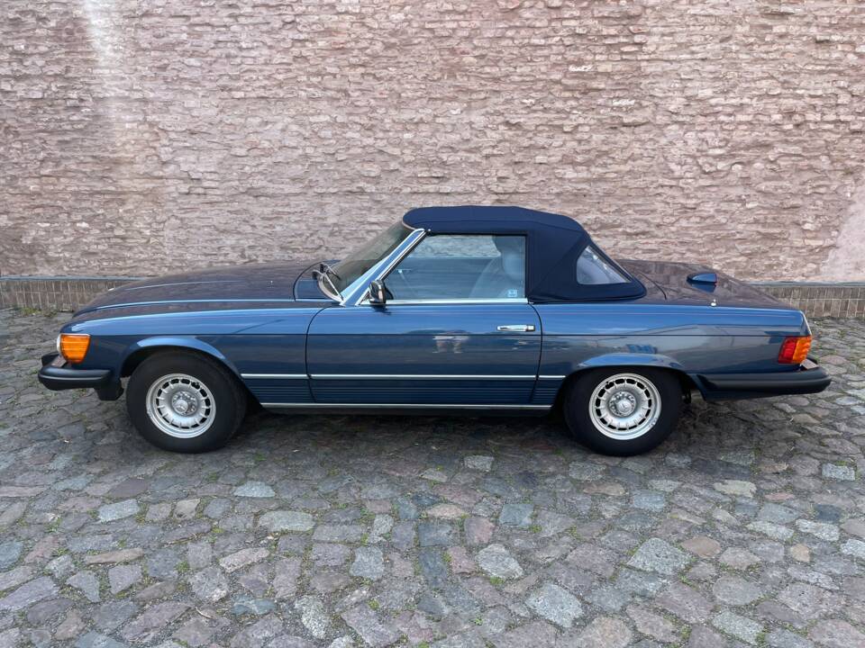 Afbeelding 10/146 van Mercedes-Benz 380 SL (1982)