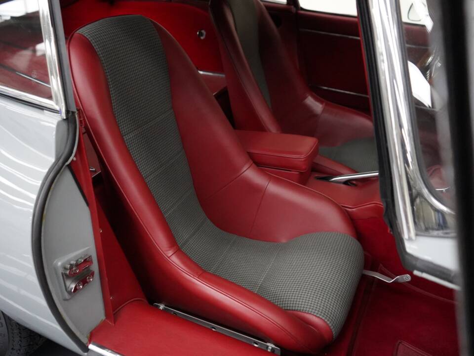 Afbeelding 13/44 van Jaguar E-Type 3.8 (1963)