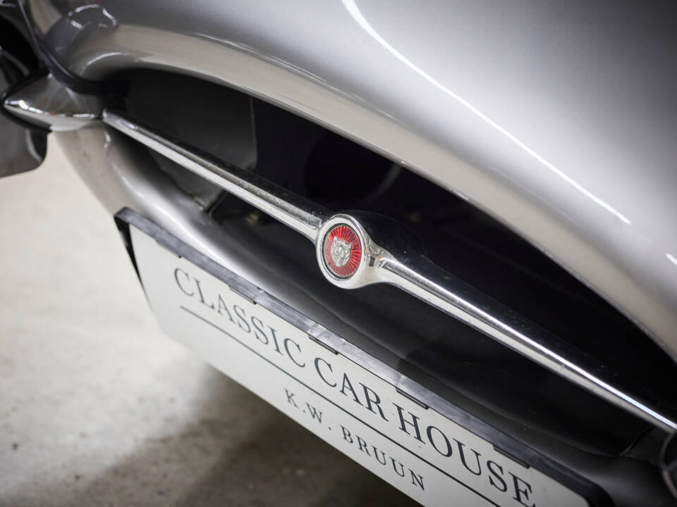 Immagine 16/99 di Jaguar E-Type 3.8 (1964)