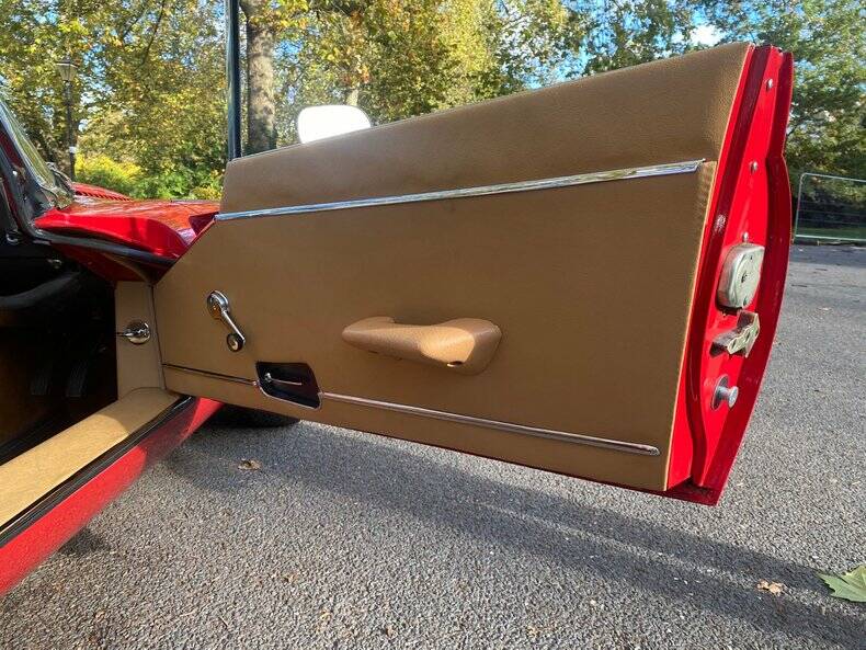 Afbeelding 12/50 van Jaguar E-Type V12 (1973)