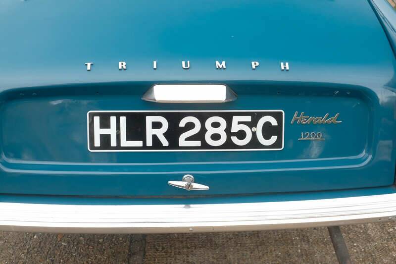 Bild 36/50 von Triumph Herald 1200 (1965)