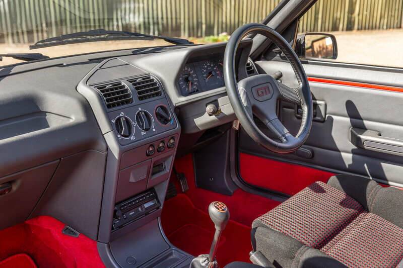 Imagen 15/50 de Peugeot 205 GTi 1.6 (1989)