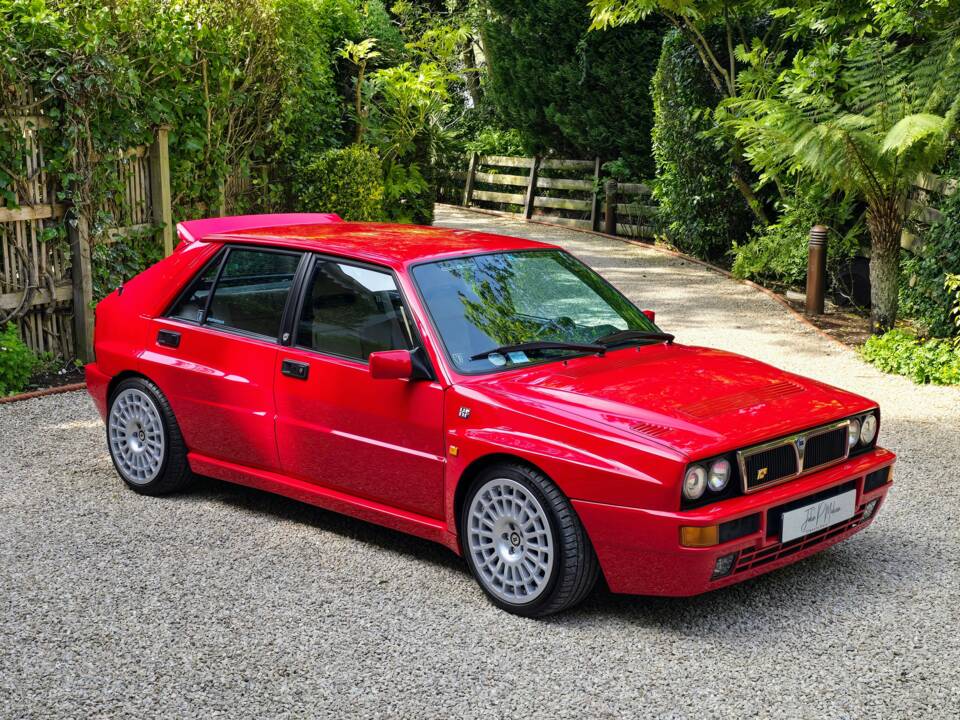 Immagine 3/63 di Lancia Delta HF Integrale Evoluzione II (1994)