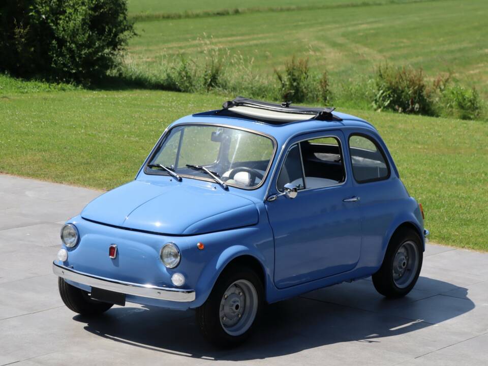 Image 20/50 of FIAT 500 F (1967)