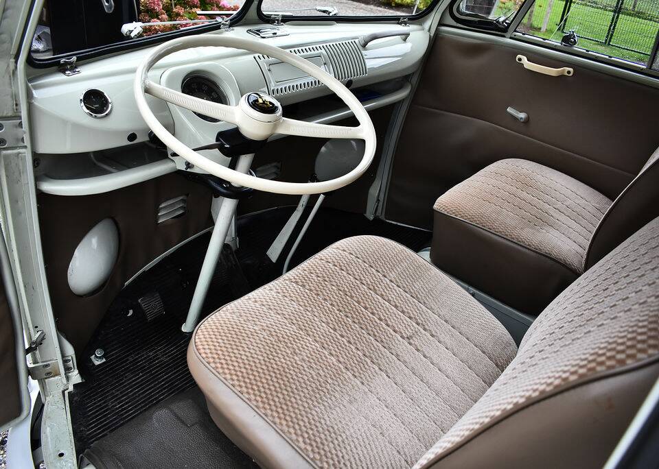 Bild 2/8 von Volkswagen T1 Westfalia 1.2 (1967)