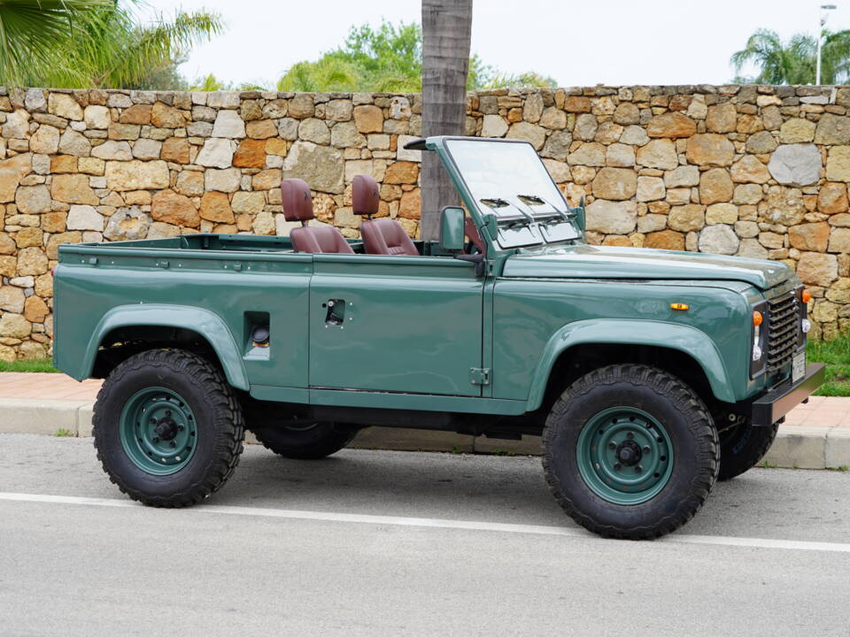 Bild 7/37 von Land Rover 90 (1987)