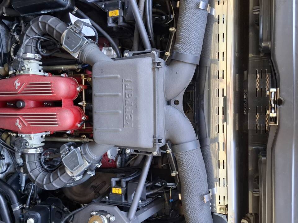 Immagine 21/37 di Ferrari 348 GTS (1994)