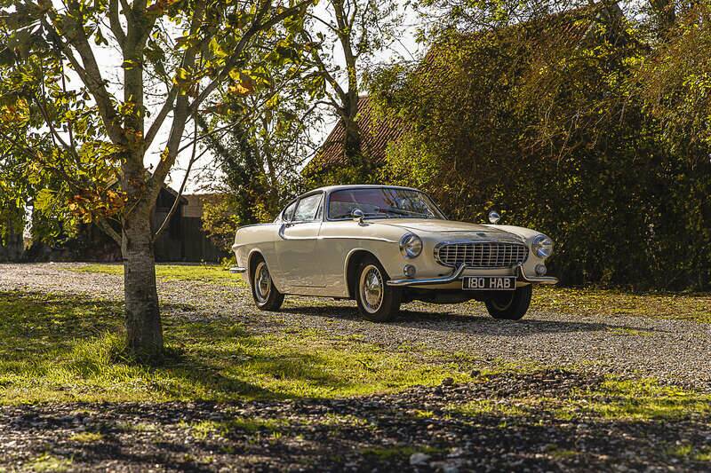 Image 21/50 of Volvo P 1800 (1962)